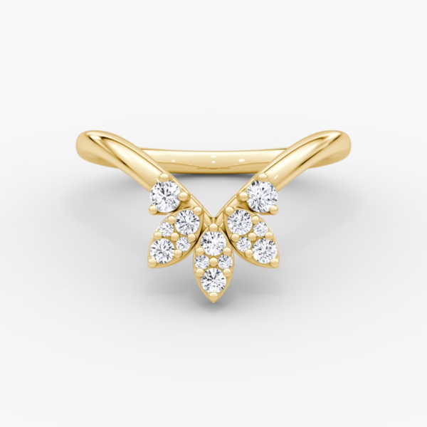download_5ed65a95-b3a6-4129-ac48-c6bb6fc5f6f6 Petal Crown Diamond Band Ring