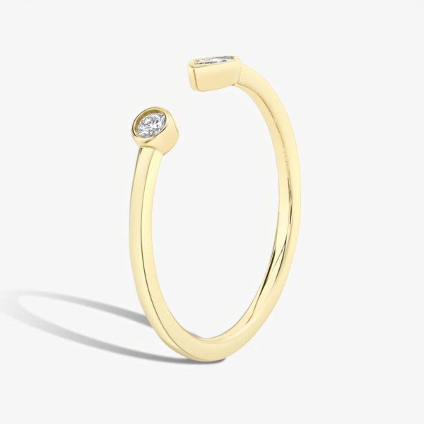 download_bf4c836c-ca00-40a1-8bb6-fdbdd521e724.jpg Petal Diamond Dainty Ring